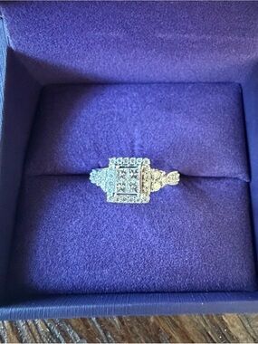 Elegant Square 1 KT Diamond Ring - White Gold